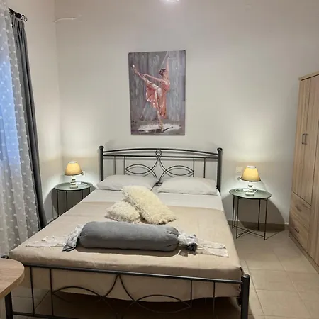 Alleyhouse 83 Tatil Evi