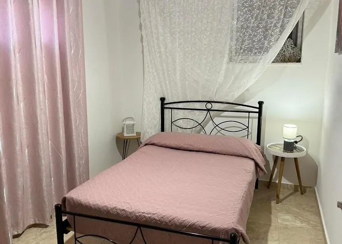 בית נופש Alleyhouse 83 *