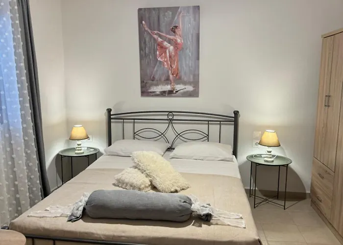 Alleyhouse 83 Semesterbostad