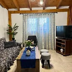 Semesterbostad Alleyhouse 83