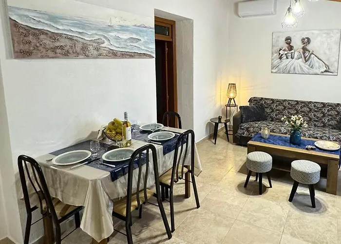 Alleyhouse 83 別荘